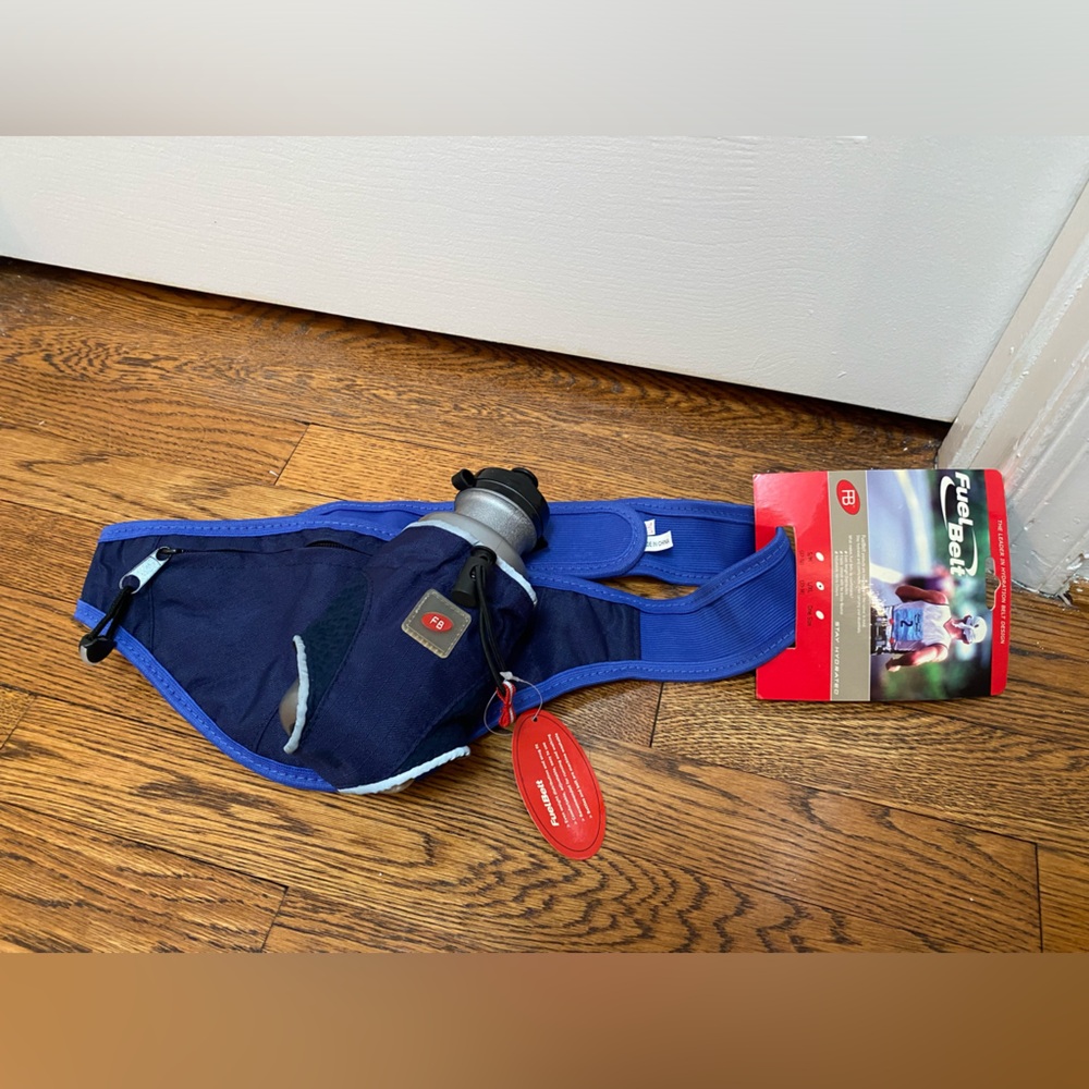 NWT Running Hydration FuelBelt (L/XL) in Blue